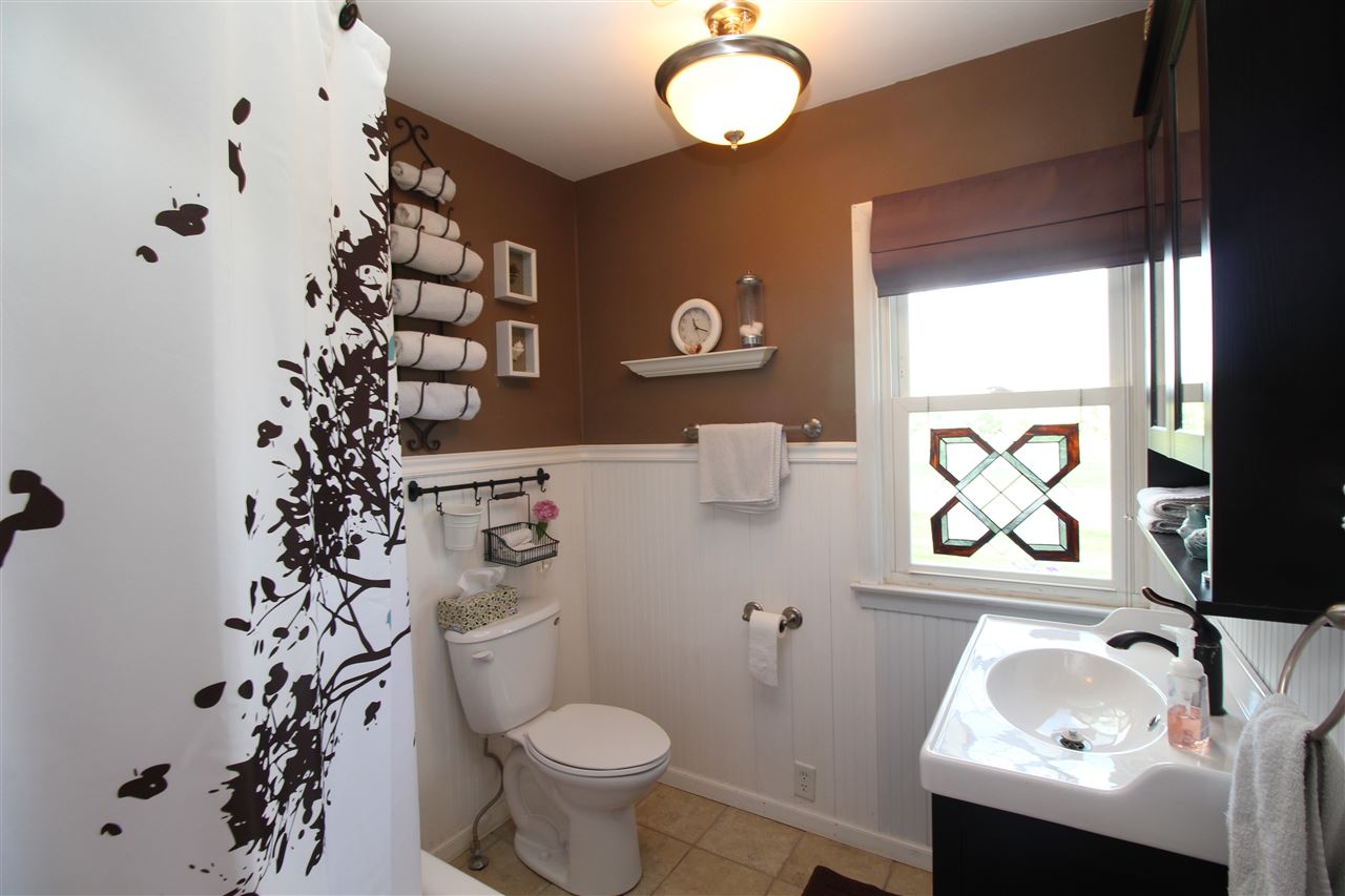 413 Old Dubuque Road Anamosa, IA 52205 - Photo 9 of 13 Gallery Image 9