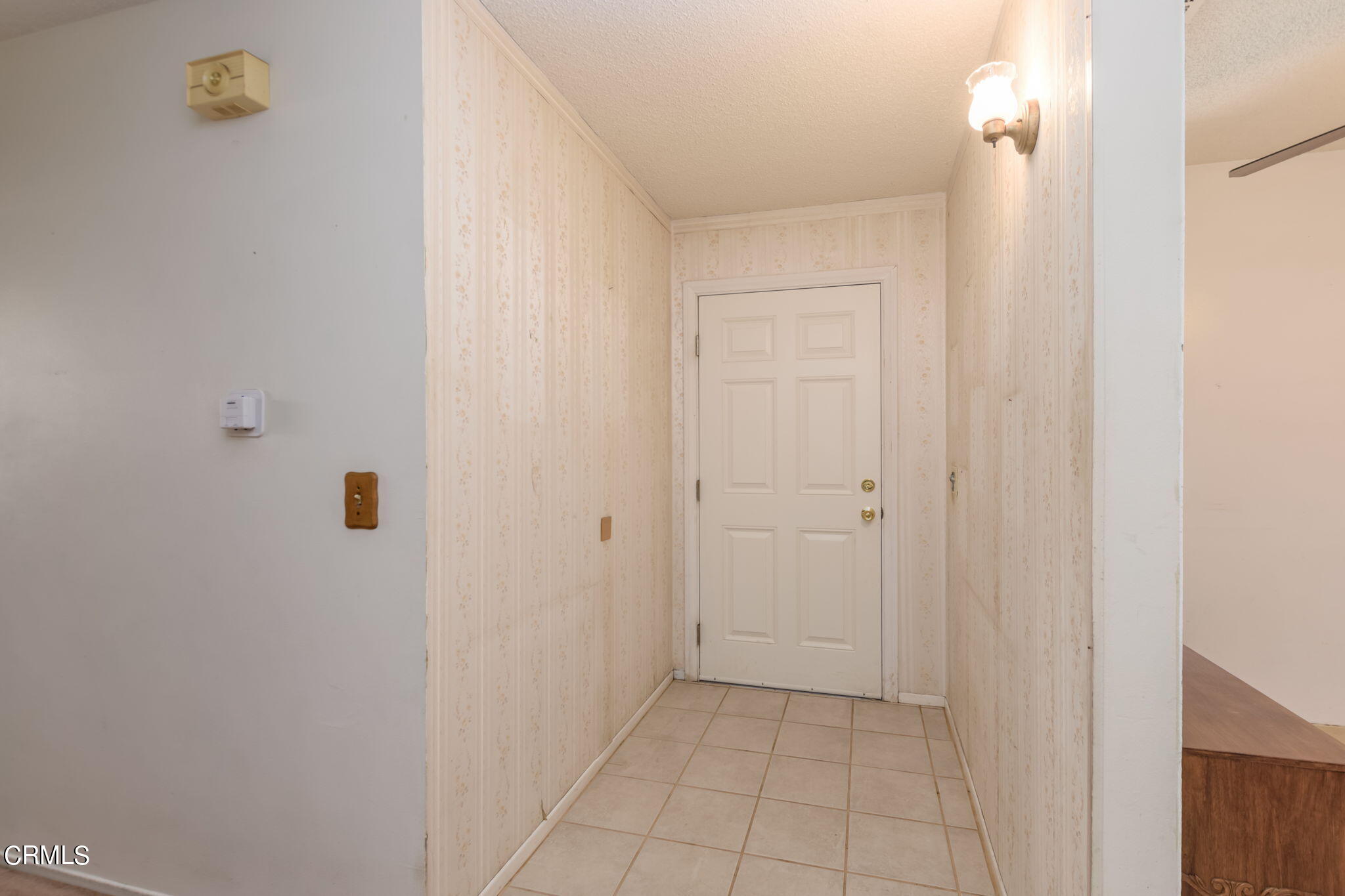 4410 Reeder Avenue Oxnard, CA 93033 - Photo 5 of 20 a view of an empty room