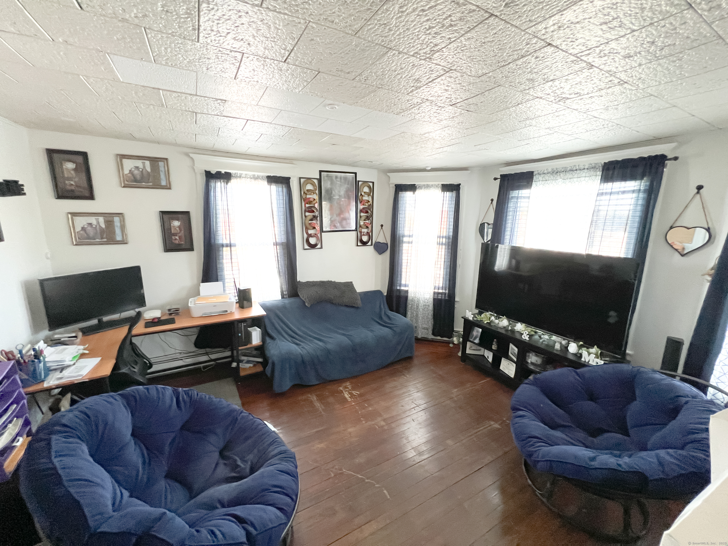 835 Bank Street New London, CT 06320 - Photo 17 of 28