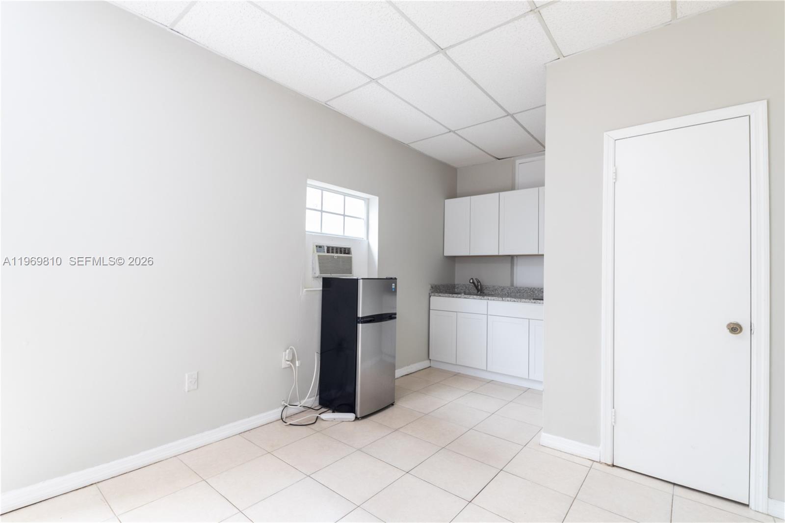 5807 Southwest 41st Street, Unit 2 South Miami, FL 33155 - Photo 5 of 9