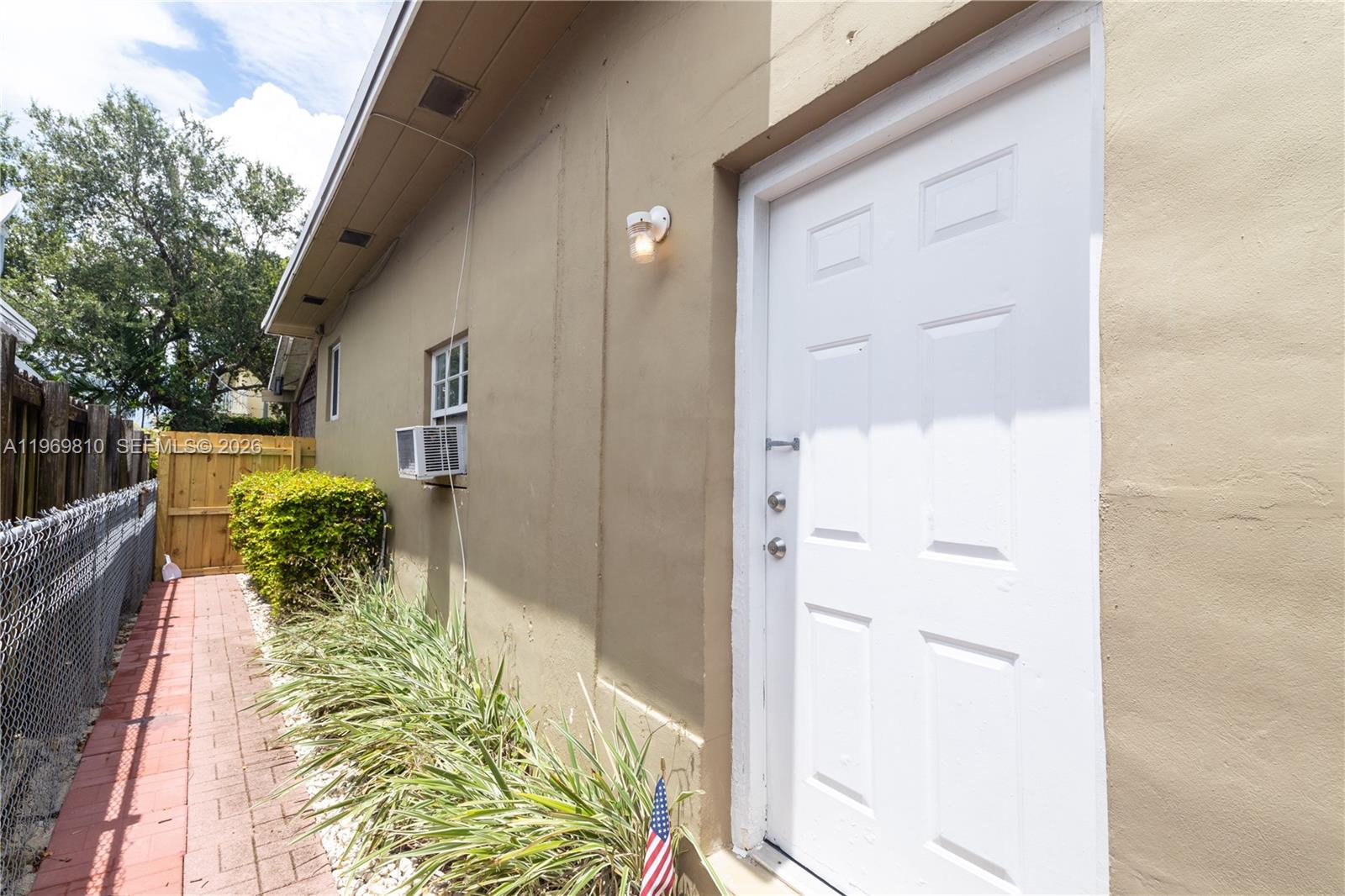 5807 Southwest 41st Street, Unit 2 South Miami, FL 33155 - Photo 9 of 9