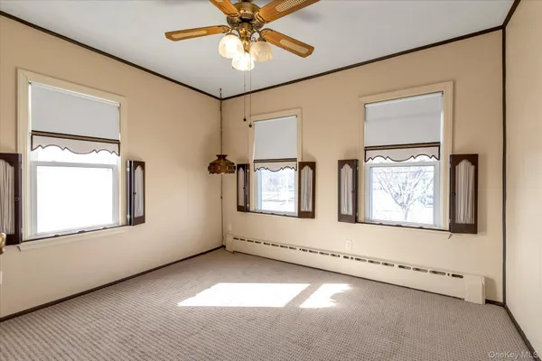 $3,900 | 14 Endview Avenue, Lynbrook, NY 11563