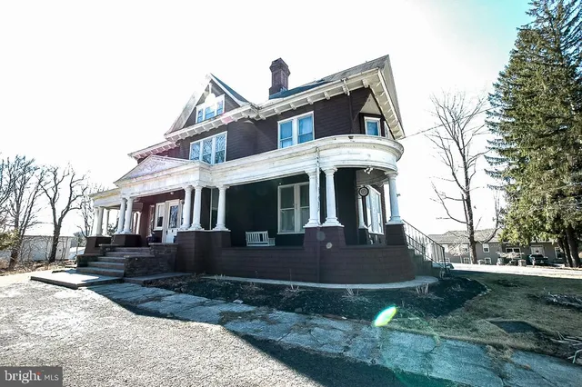 $269,900 | 102 Aurora Avenue, Terra Alta, WV 26764