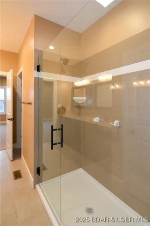 $689,000 | 1014 Enclaves Lane, Lake Ozark, MO 65049