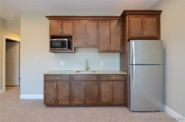 $689,000 | 1014 Enclaves Lane, Lake Ozark, MO 65049