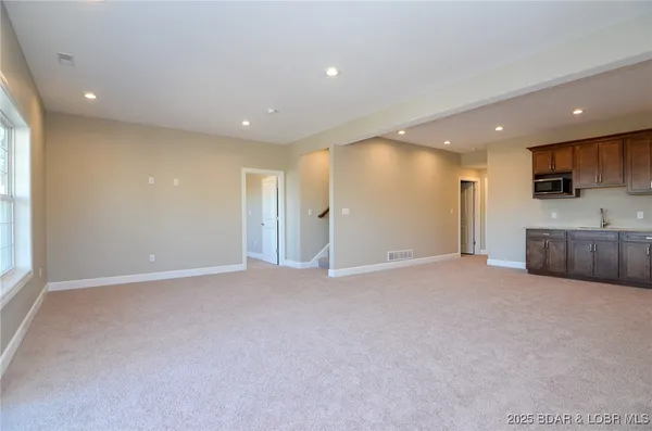 $689,000 | 1014 Enclaves Lane, Lake Ozark, MO 65049