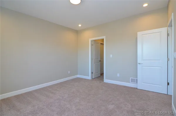 $689,000 | 1014 Enclaves Lane, Lake Ozark, MO 65049