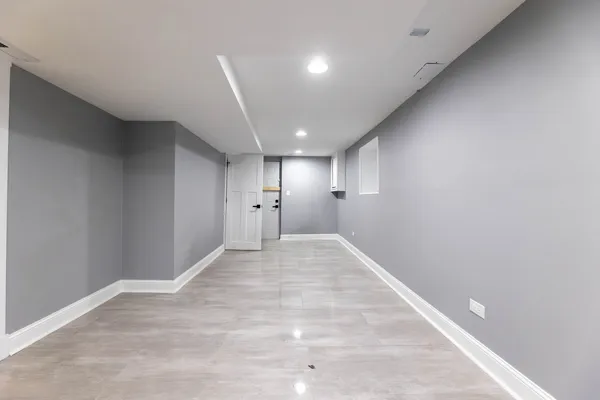 $359,999 | 7545 South Rhodes Avenue, Chicago, IL 60619