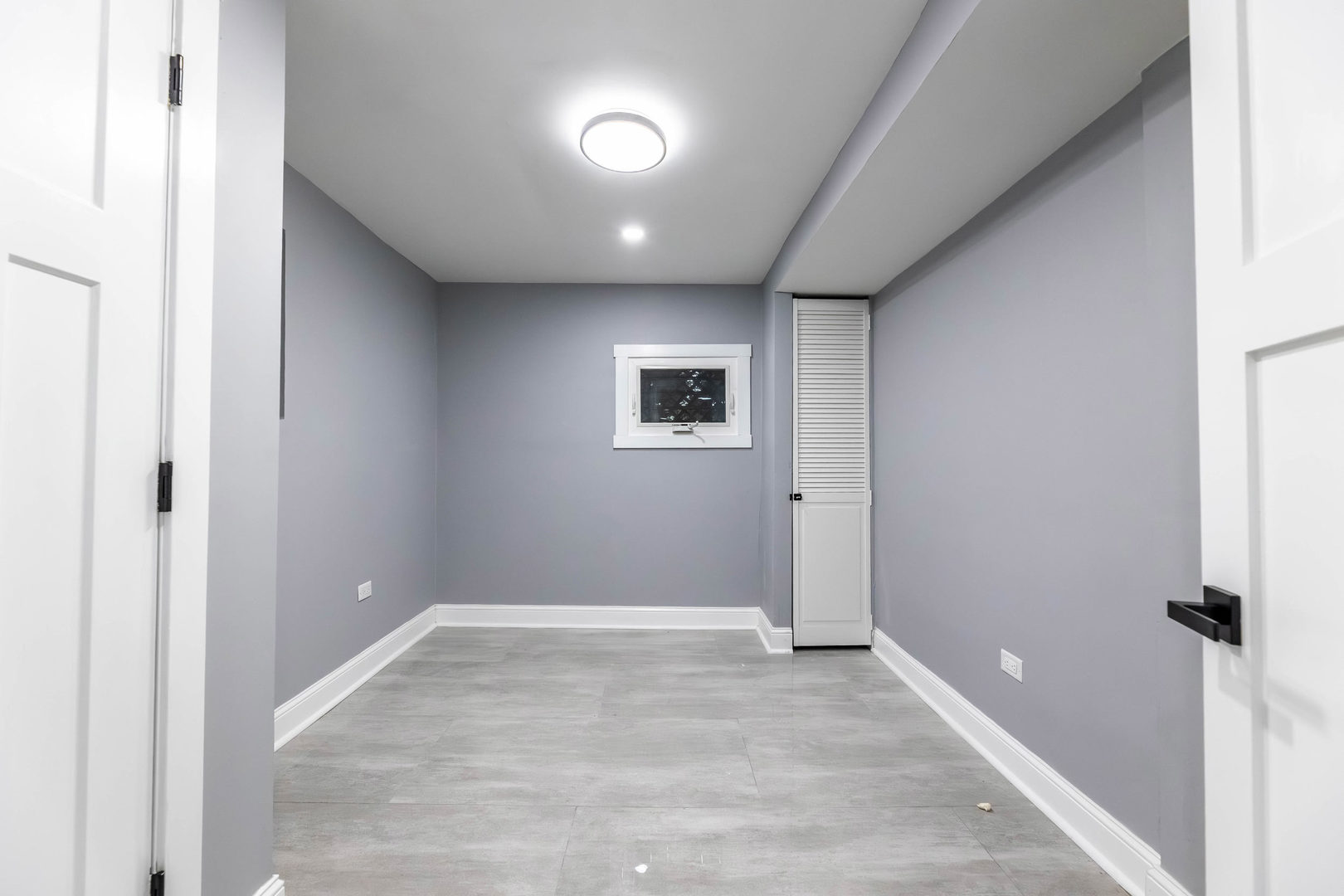 7545 South Rhodes Avenue Chicago, IL 60619 - Photo 17 of 21