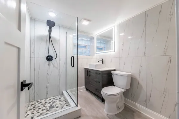 $359,999 | 7545 South Rhodes Avenue, Chicago, IL 60619