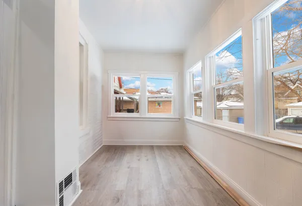 $359,999 | 7545 South Rhodes Avenue, Chicago, IL 60619