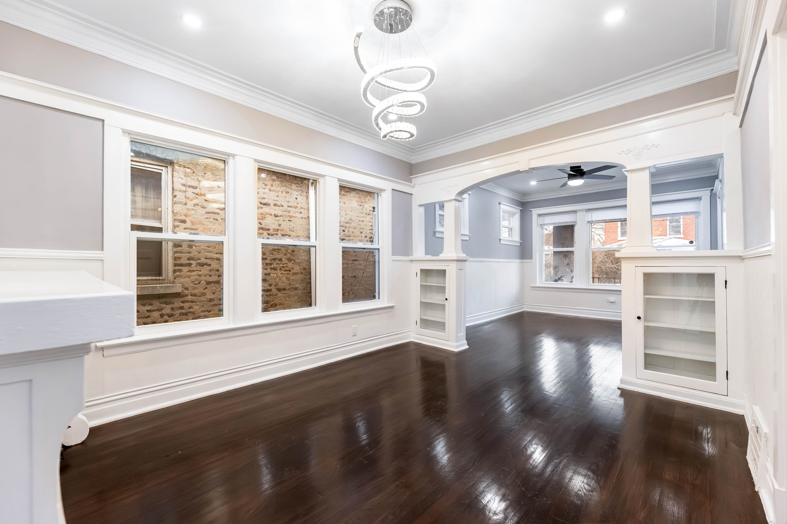 7545 South Rhodes Avenue Chicago, IL 60619 - Photo 4 of 21