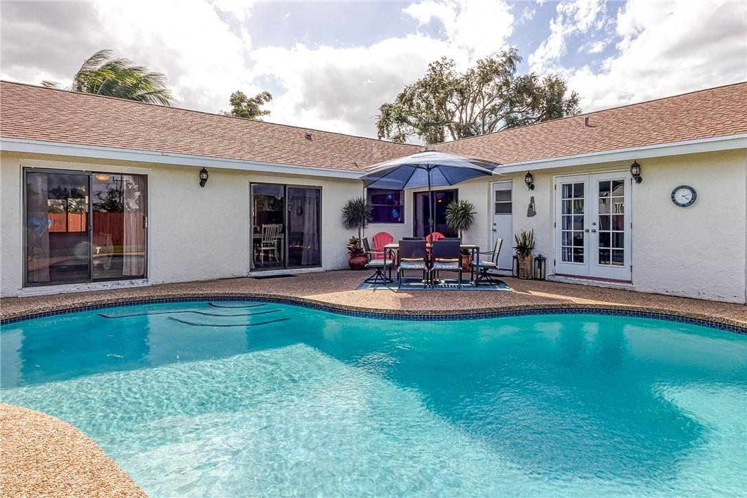 9203 Edgemont Lane Boca Raton, FL 33434 - Photo 37 of 52 Photo 39