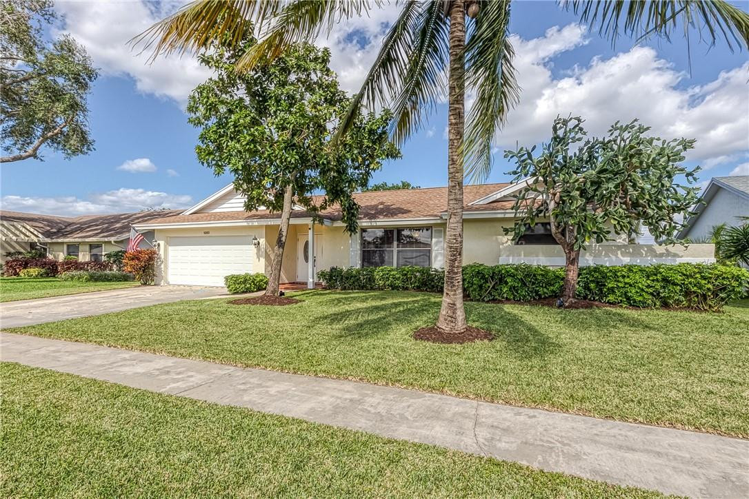 9203 Edgemont Lane Boca Raton, FL 33434 - Photo 43 of 52 Photo 45