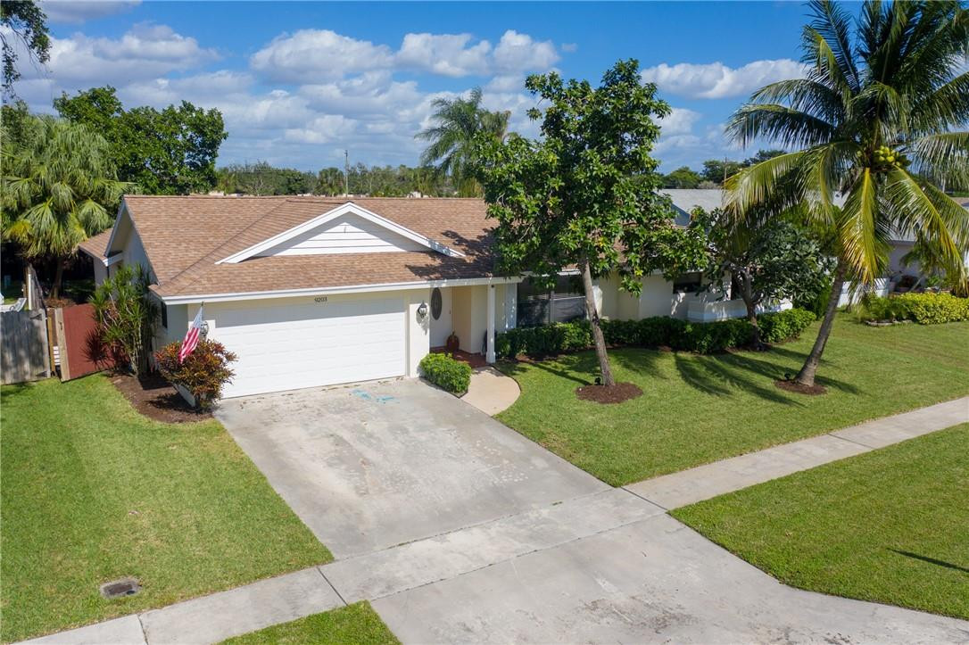 9203 Edgemont Lane Boca Raton, FL 33434 - Photo 45 of 52 Photo 47