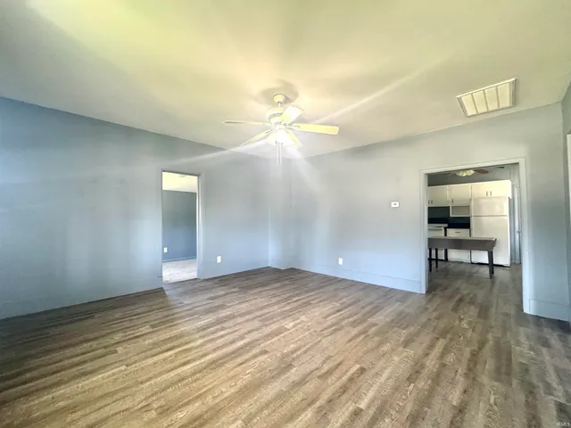 $89,900 | 410 Northwest I Street, Linton, IN 47441