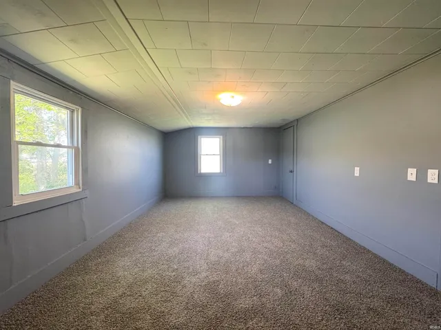 $89,900 | 410 Northwest I Street, Linton, IN 47441