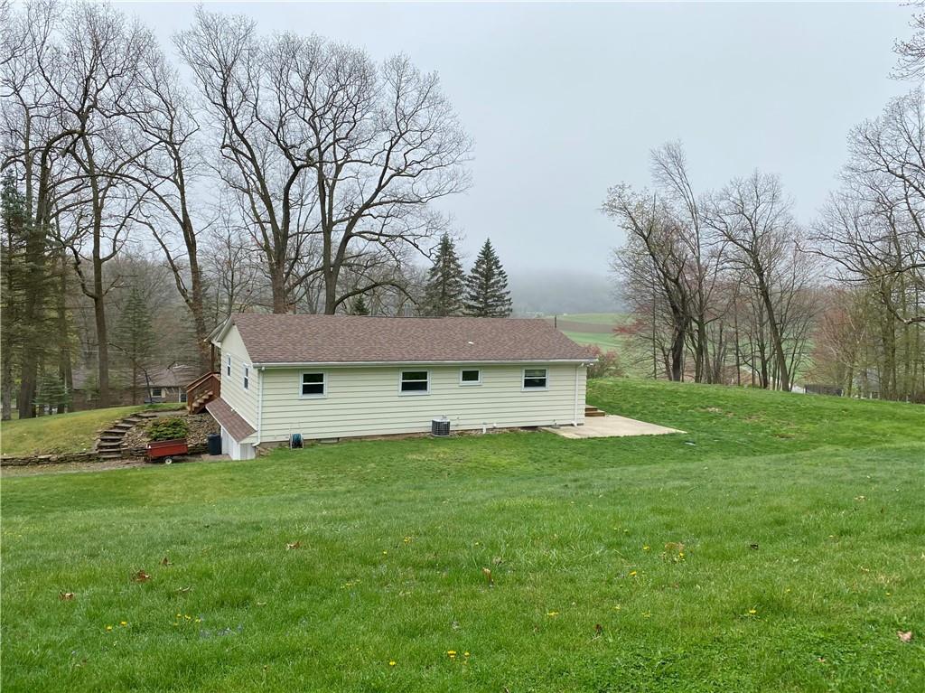 201 Myers Road Vandergrift, PA 15690 - Photo 7 of 25
