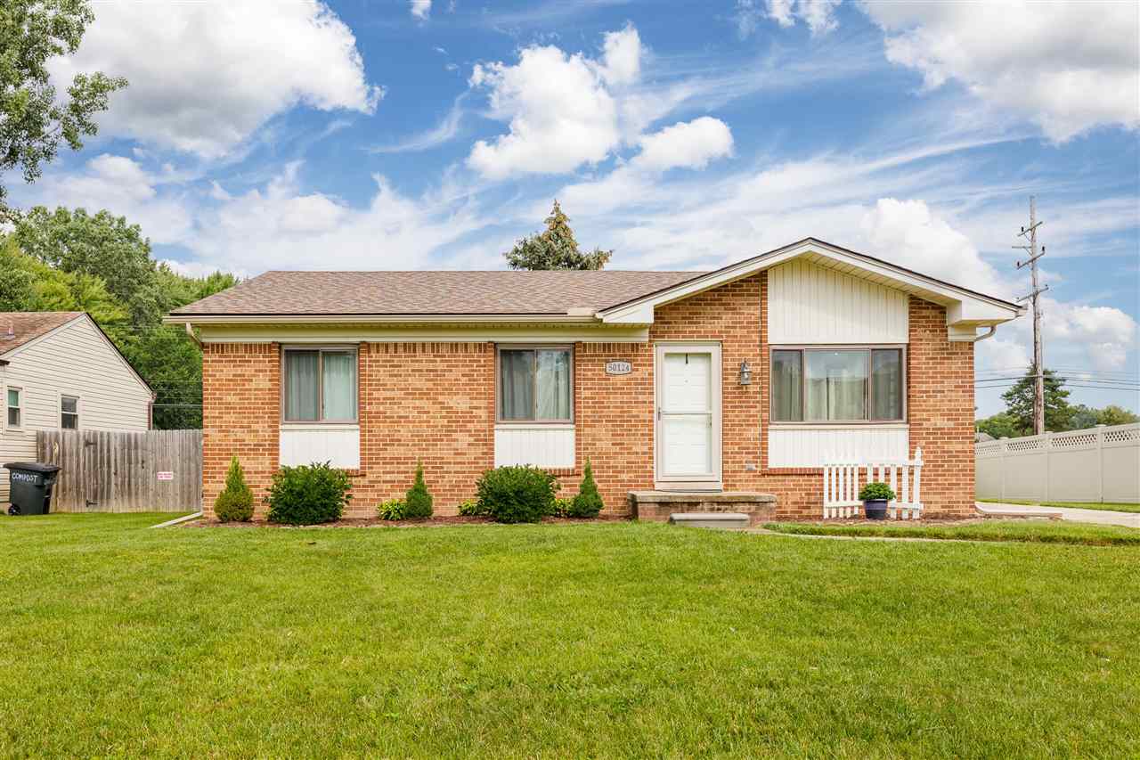 50124 Salisbury Chesterfield, MI 48047 - Photo 1 of 24