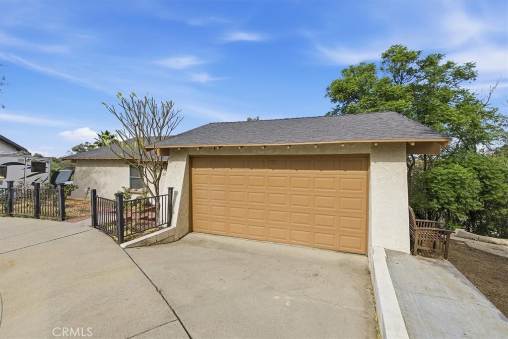 2715 Brockton Avenue Riverside, CA 92501 - Photo 11 of 67 Gallery Image 11