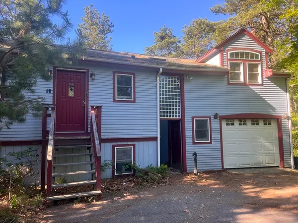 $470,000 | 59 Long Duck Pond Road, Plymouth, MA 02360
