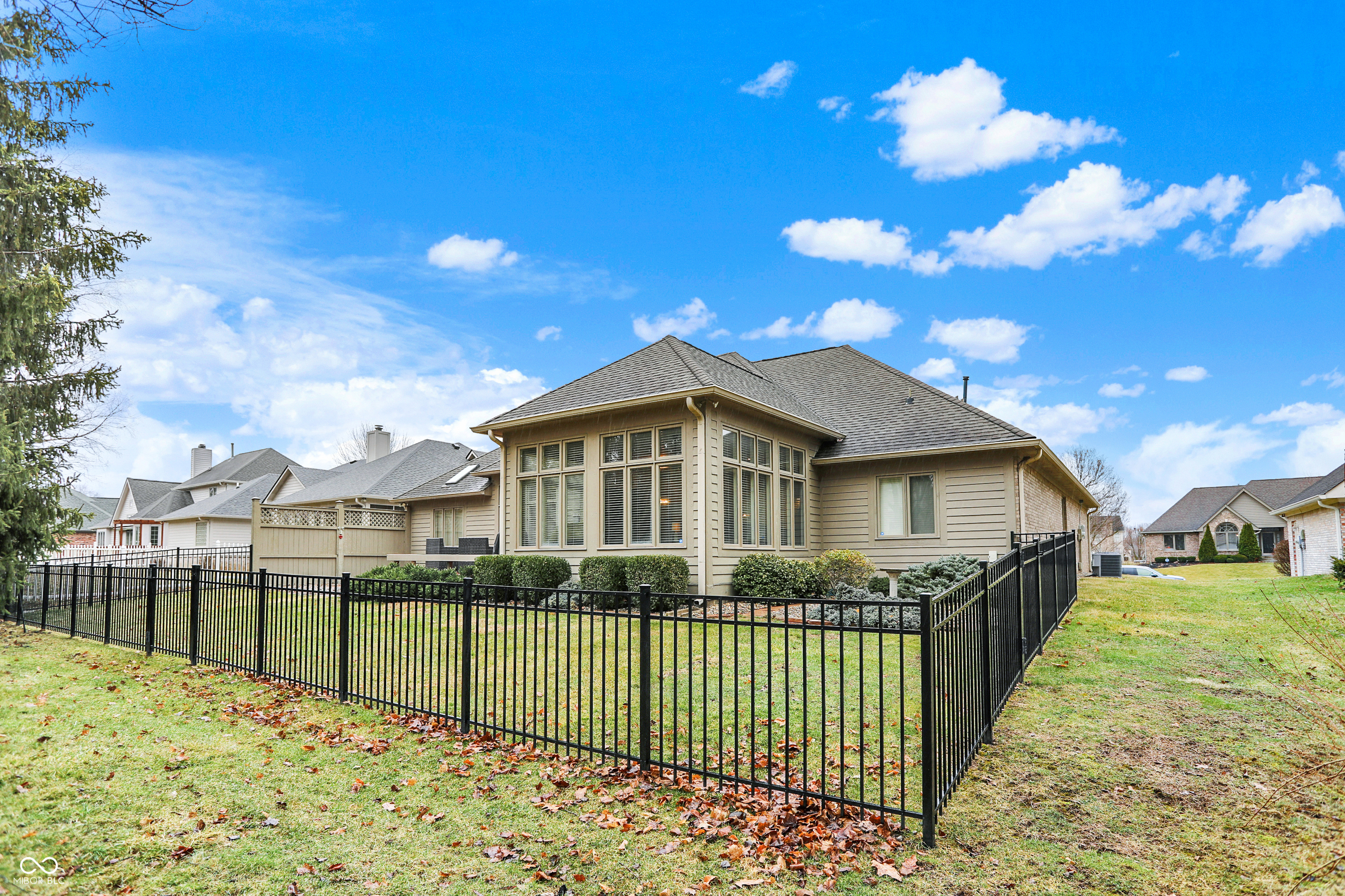 11860 Pebblepointe Pass Carmel, IN 46033 - Photo 49 of 50