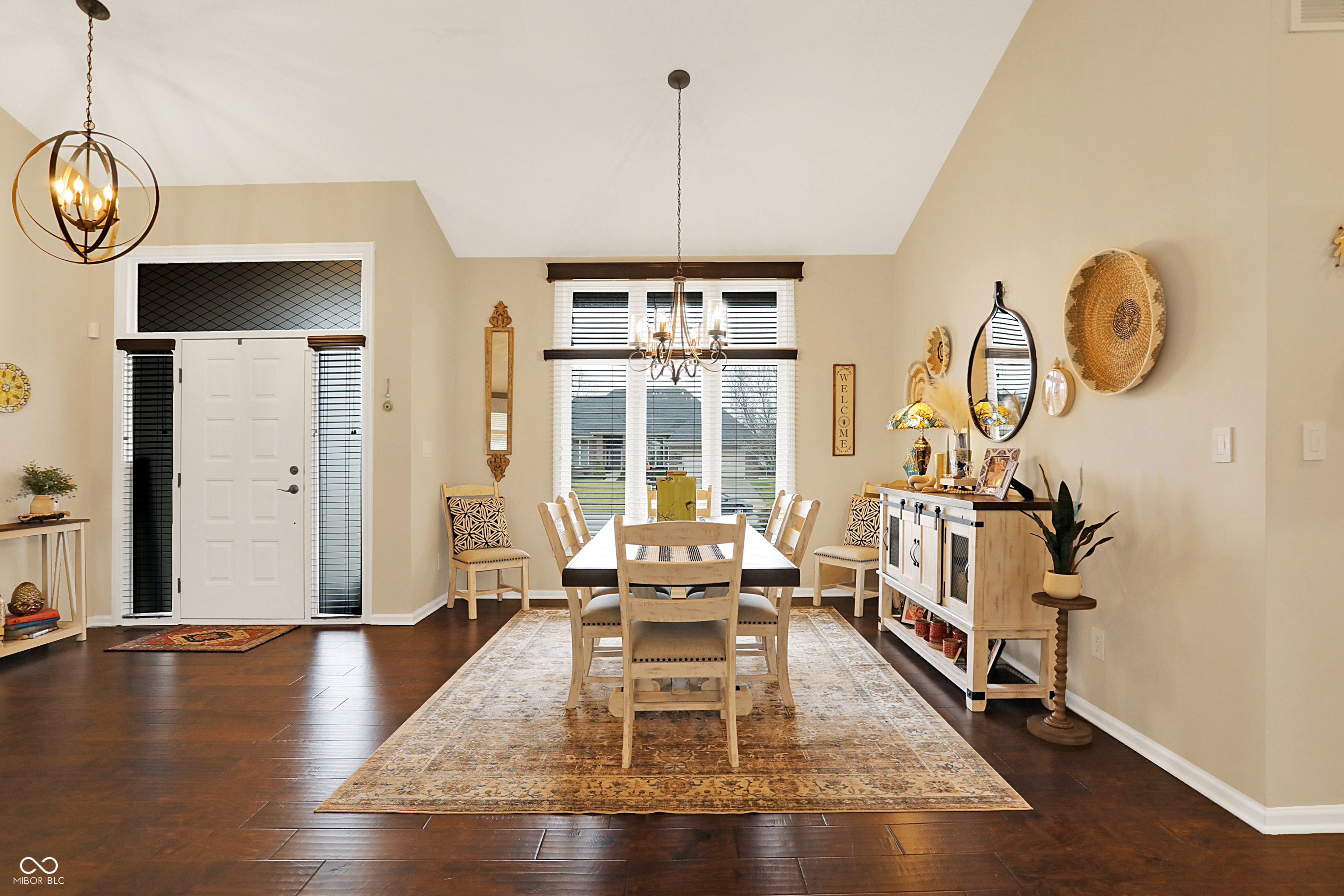 11860 Pebblepointe Pass Carmel, IN 46033 - Photo 5 of 50