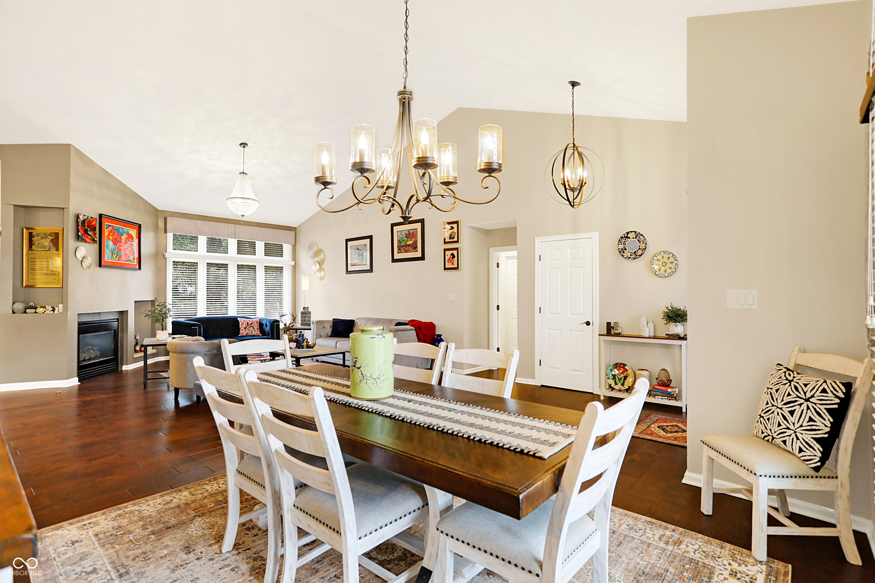 11860 Pebblepointe Pass Carmel, IN 46033 - Photo 7 of 50