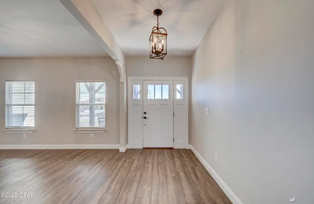 $3,100 | 742 Vista Del Sol Lane, Panama City, FL 32404