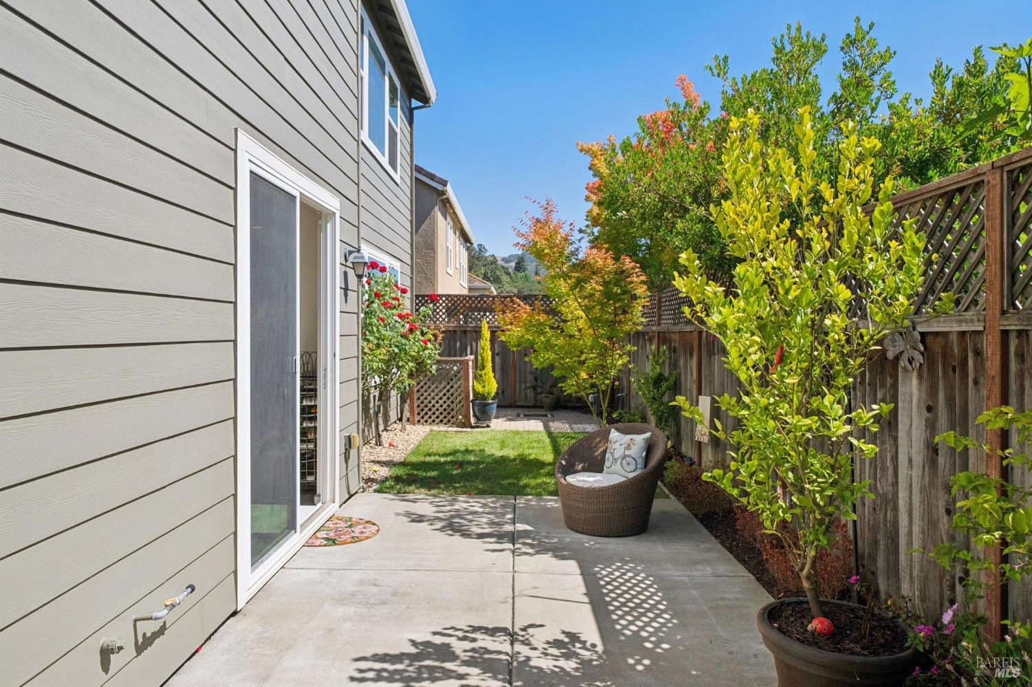 1831 Velvetleaf Lane Santa Rosa, CA 95404 - Photo 27 of 38