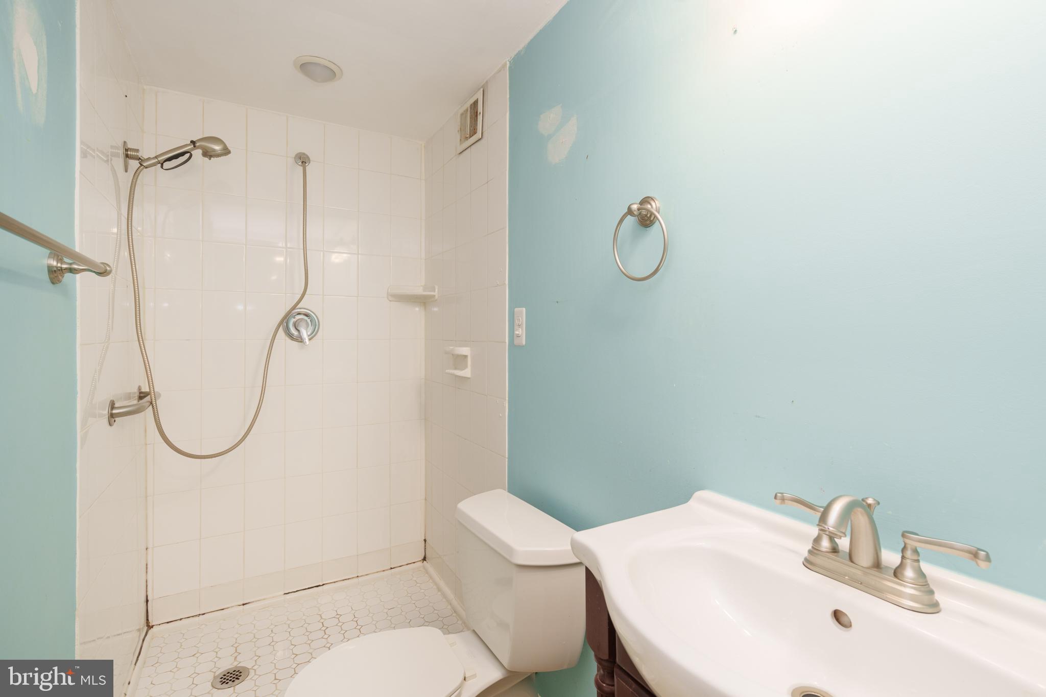 206 Estate Road Reisterstown, MD 21136 - Photo 15 of 19 Gallery Image 15