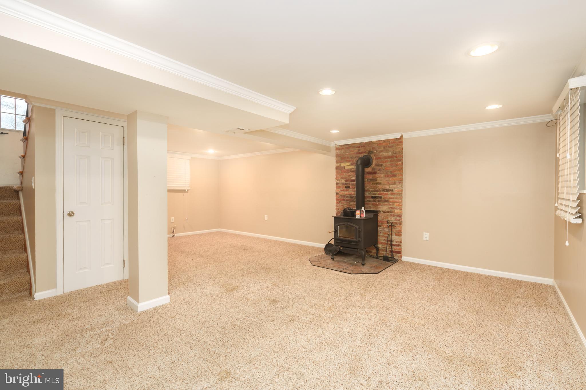 206 Estate Road Reisterstown, MD 21136 - Photo 17 of 19 Gallery Image 17