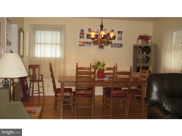 528 River Drive Riverside, NJ 08075 - Photo 7 of 24 Dining Room