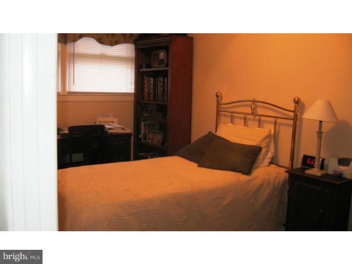 528 River Drive Riverside, NJ 08075 - Photo 10 of 24 Bedroom 2