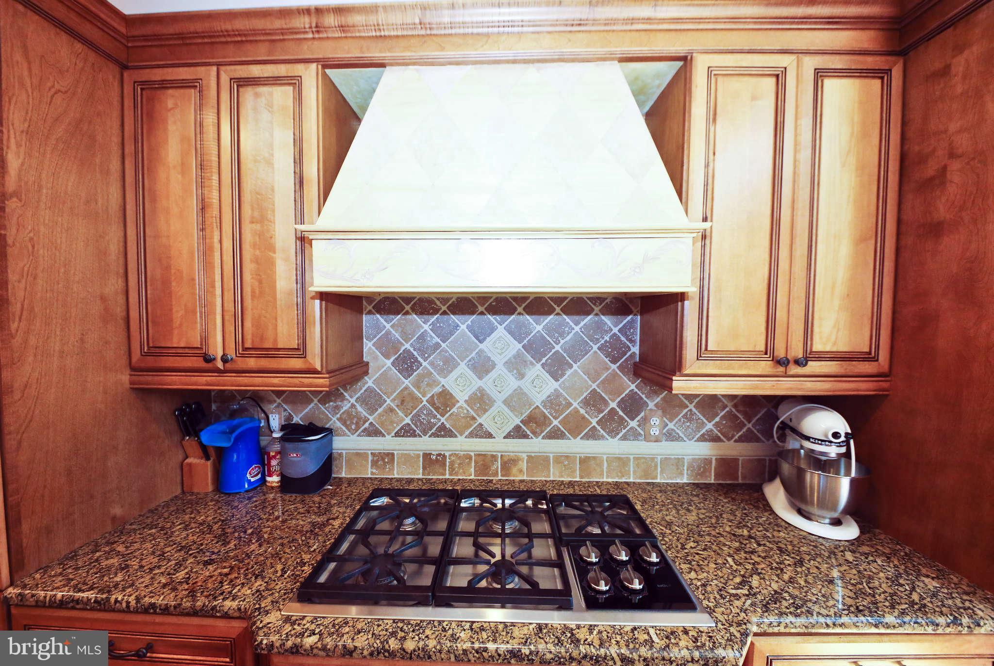 1527 Fenway Road Crofton, MD 21114 - Photo 8 of 26 Kitchen