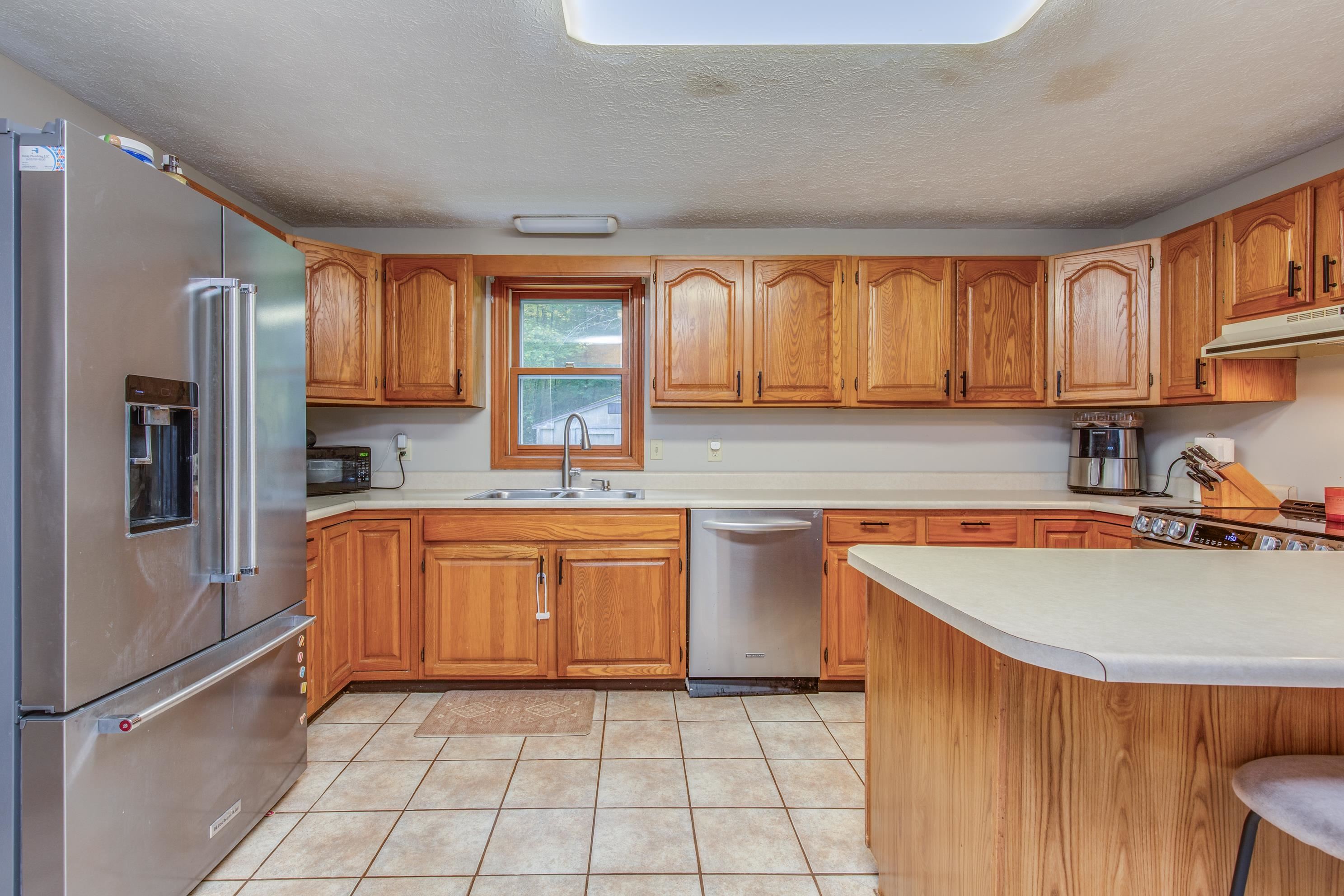 68 Winslow Road Dunbarton, NH 03046 - Photo 3 of 35 Gallery Image 3