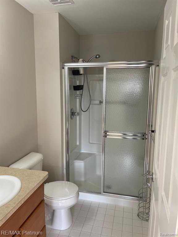 1375 Raliegh Place Troy, MI 48084 - Photo 10 of 18