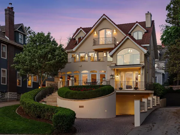$2,175,000 | 2683 Lake Of The Isles Parkway East, Minneapolis, MN 55408