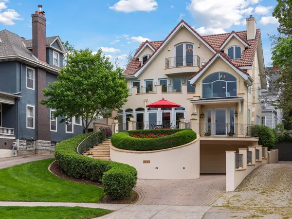 $2,175,000 | 2683 Lake Of The Isles Parkway East, Minneapolis, MN 55408