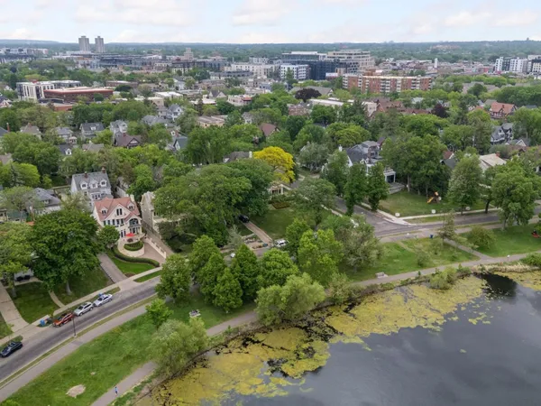 $2,175,000 | 2683 Lake Of The Isles Parkway East, Minneapolis, MN 55408