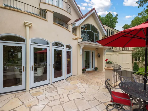 $2,175,000 | 2683 Lake Of The Isles Parkway East, Minneapolis, MN 55408