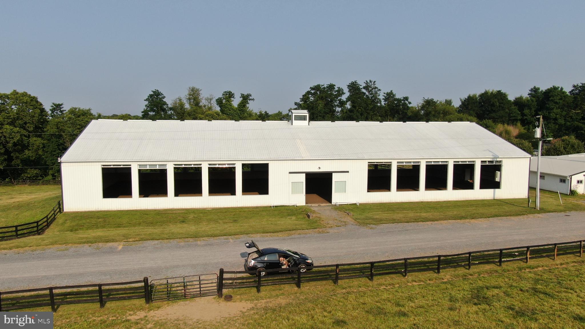 8555 John S Mosby Highway Upperville, VA 20184 - Photo 10 of 26