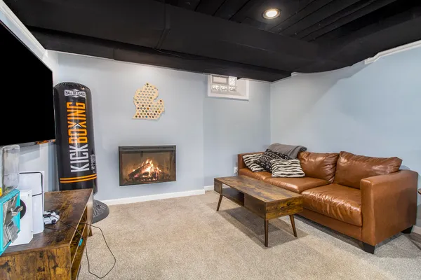 $489,000 | 919 East Lincoln Avenue, Royal Oak, MI 48067