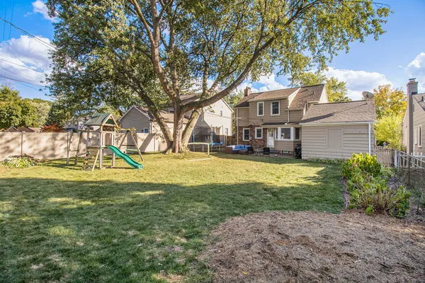 $489,000 | 919 East Lincoln Avenue, Royal Oak, MI 48067