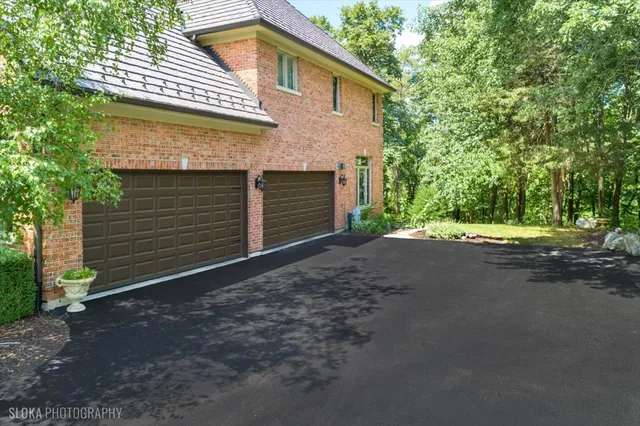 $1,450,000 | 47 South Wynstone Drive, North Barrington, IL 60010