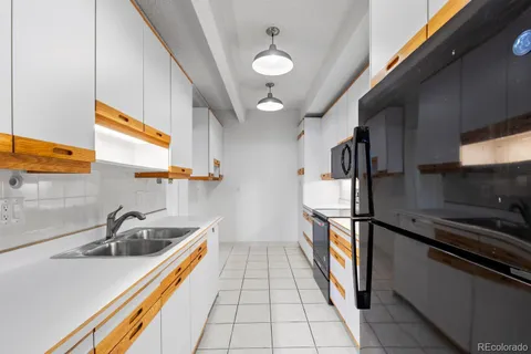 $265,000 | 7877 East Mississippi Avenue, Unit 402, Denver, CO 80247