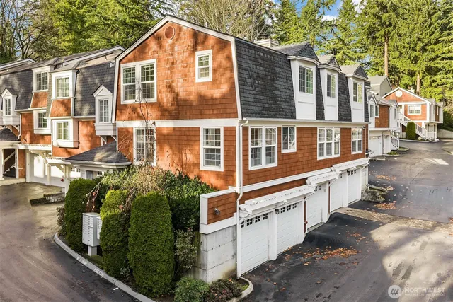 $999,000 | 3046 128th Avenue Southeast, Unit 30, Bellevue, WA 98005