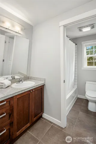 $999,000 | 3046 128th Avenue Southeast, Unit 30, Bellevue, WA 98005