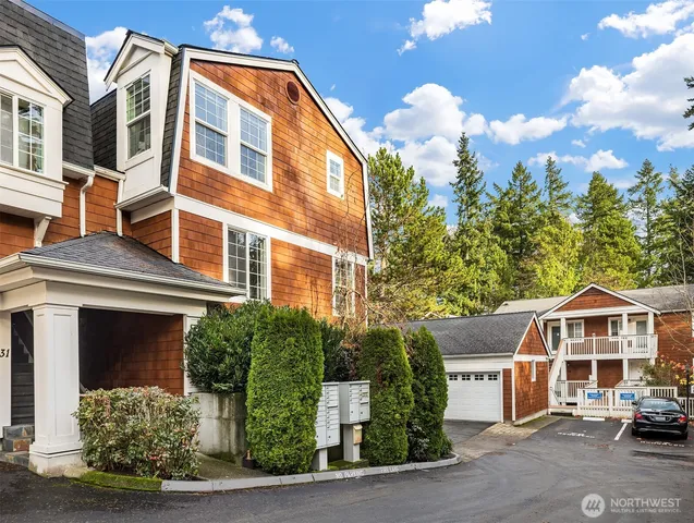 $999,000 | 3046 128th Avenue Southeast, Unit 30, Bellevue, WA 98005
