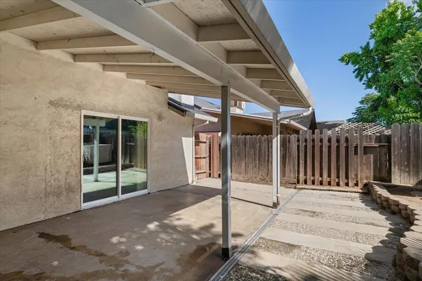 $435,000 | 1216 Rolls Royce Lane, Modesto, CA 95351